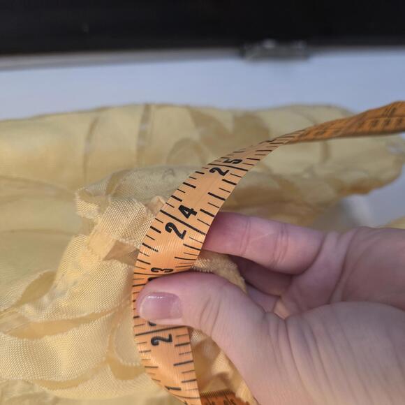 TanJay Women's Yellow Sheer Patterned Button-Up Blouse- 16W - Picture 6 of 8